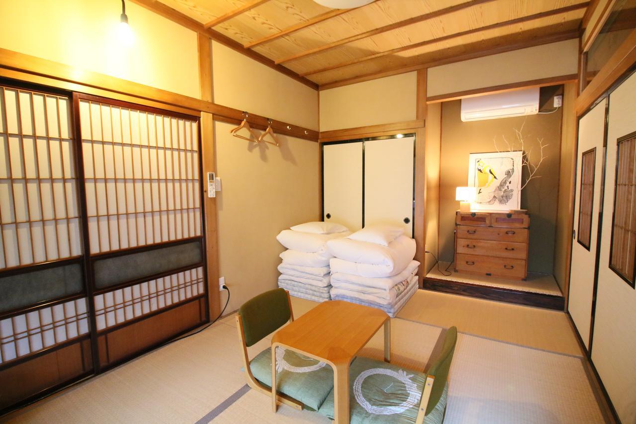 Hostel Fish In A River Takayama  Exteriör bild