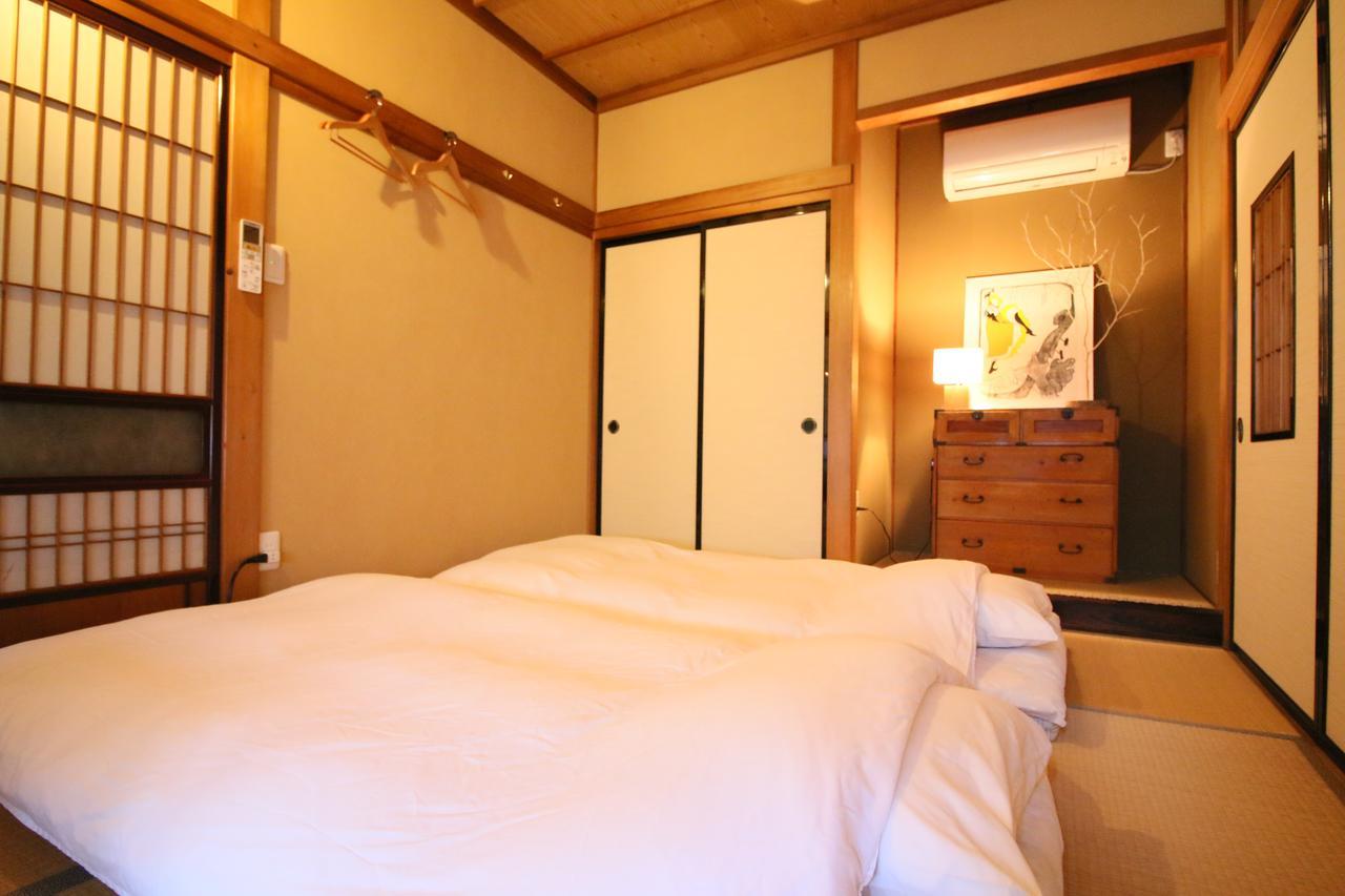 Hostel Fish In A River Takayama  Exteriör bild